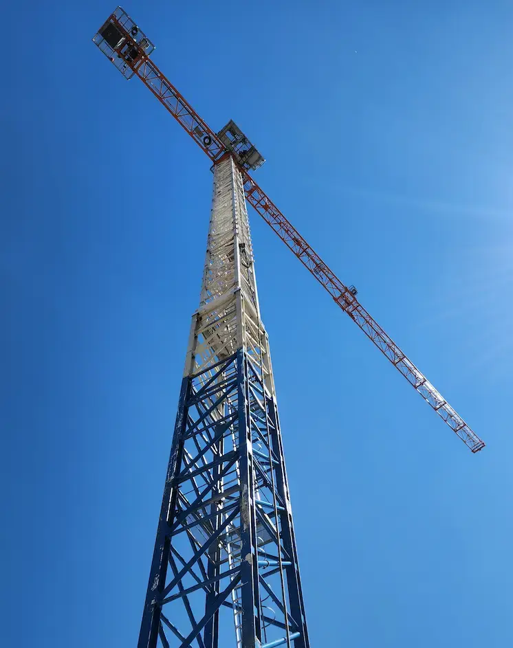 Crane safety image 1